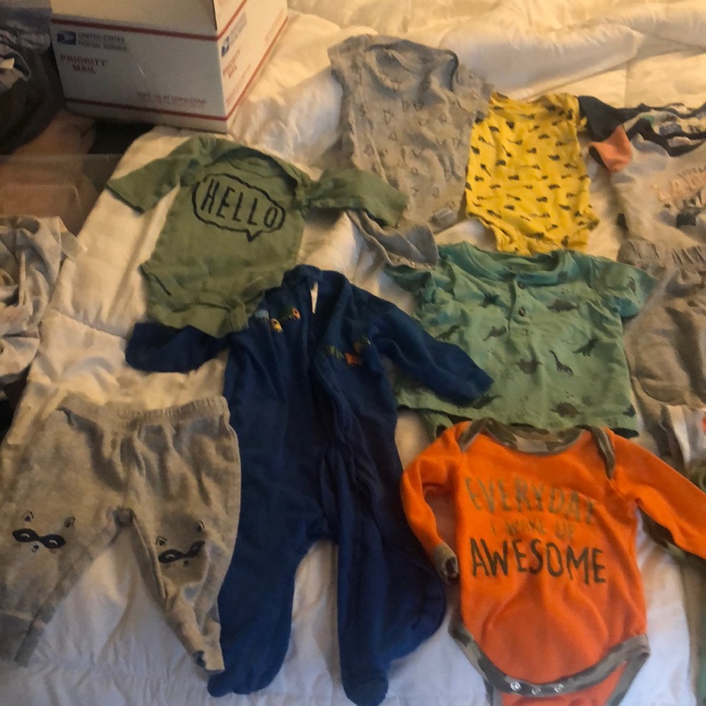 🐣2 for 30🐣 24 piece boy lot
